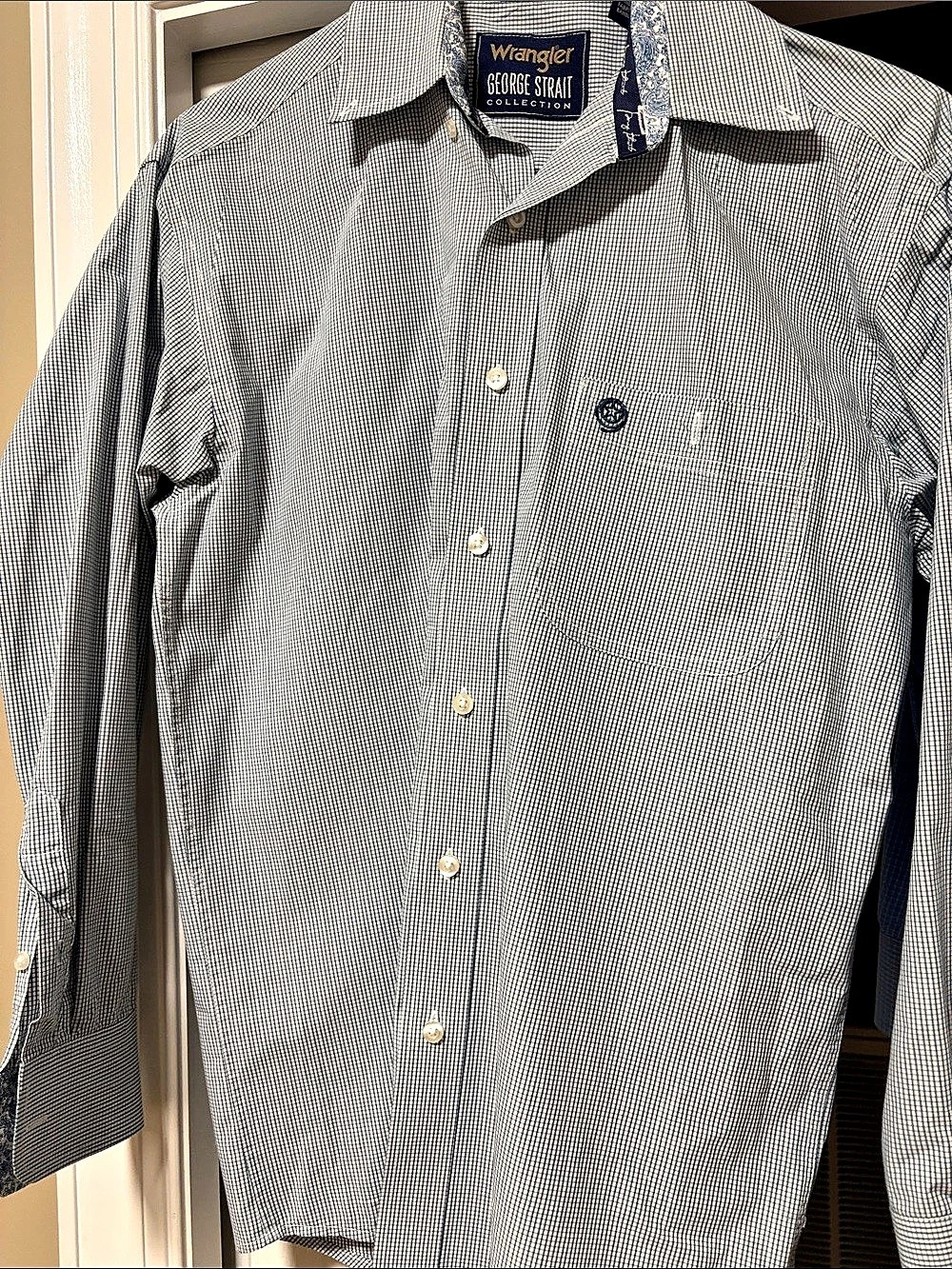 Wrangler George Strait Collection Long Sleeve Check Button-Down Shirt Checkered